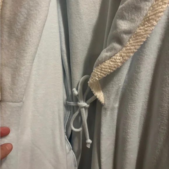 😍Talbots Intimates Soft Blue Robe - Picture 4 of 5